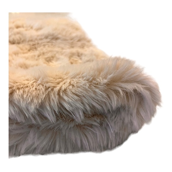 White House Black Market Ivory Faux Fur Cowl Neck Infinity Scarf  NWOT - Picture 9 of 11